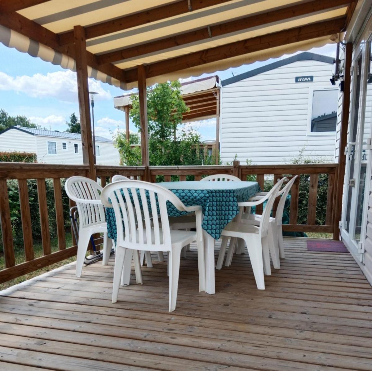Mobile-Home 2 Chambres Onzain Exterior foto